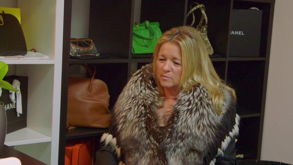 Posh Pawn - Episode 9