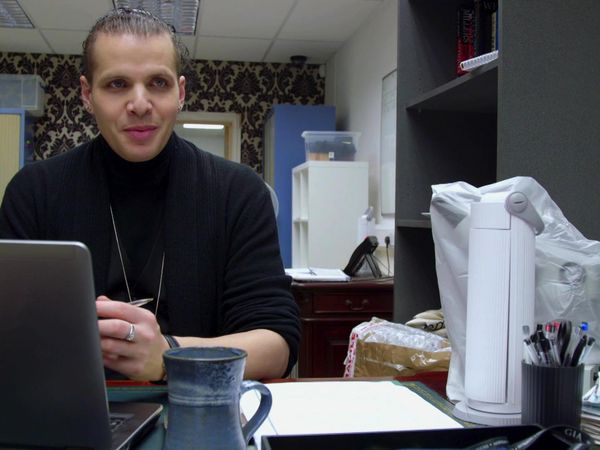Posh Pawn - Episode 10