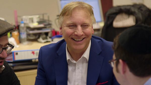 Posh Pawn - Episode 11