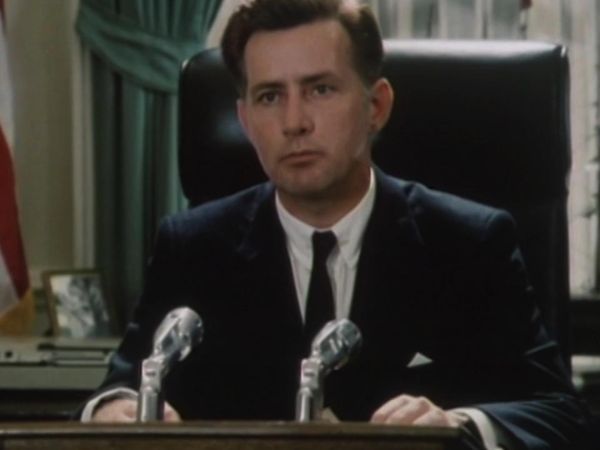 Kennedy - Episode 6
