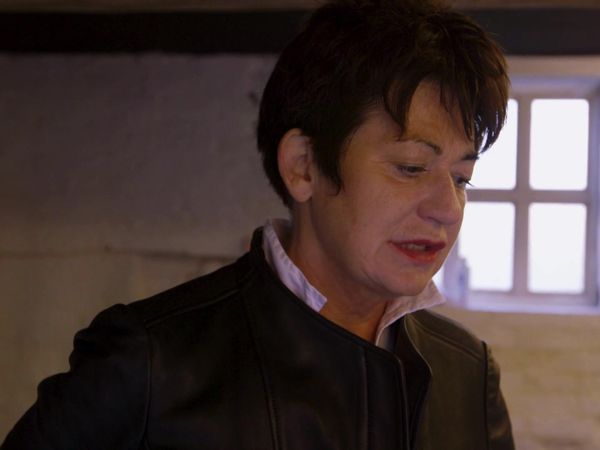 Posh Pawn - Episode 12