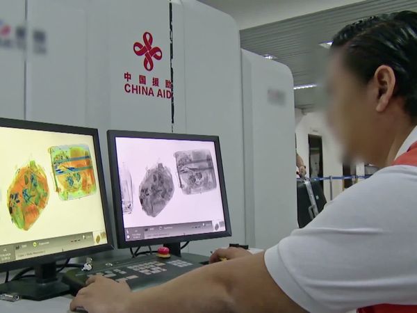 ¡ALTO! Frontera - Episodio 7