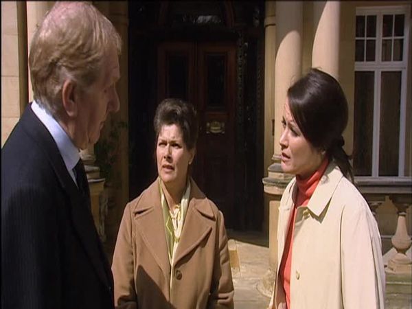 The Royal - First Impressions
