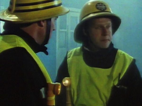 London's Burning - Episode 6