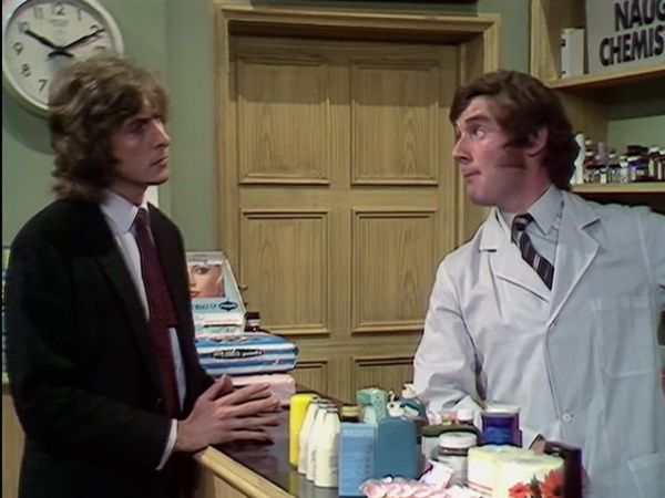 Monty Python's Flying Circus - The Buzz Aldrin Show