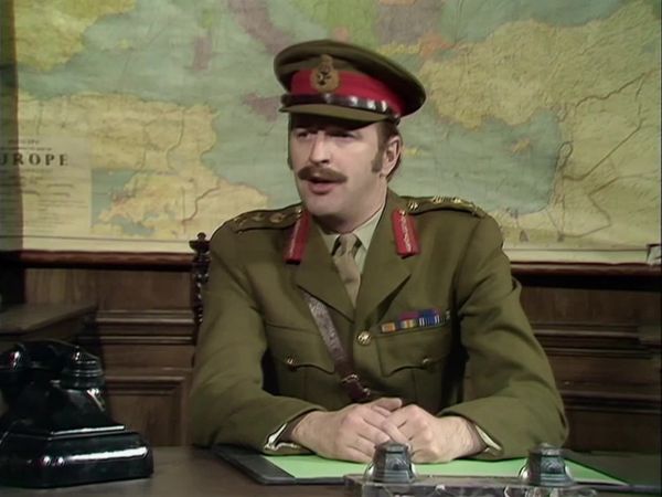 Monty Python's Flying Circus - The Light Entertainment War