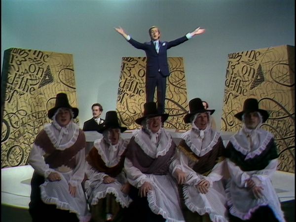 Monty Python's Flying Circus - The Money Programme