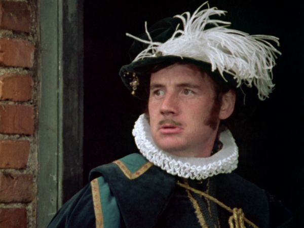 Monty Python's Flying Circus - E. Henry Thripshaw's Disease