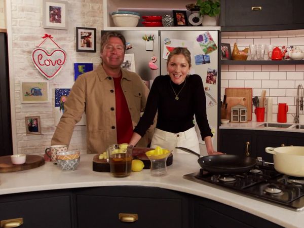 John and Lisa's Weekend Kitchen - Episode 7
