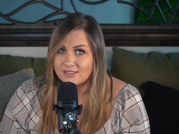 Kendall Rae - The Story of Charlie Tan