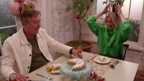 John and Lisa's Weekend Kitchen - Episode 11
