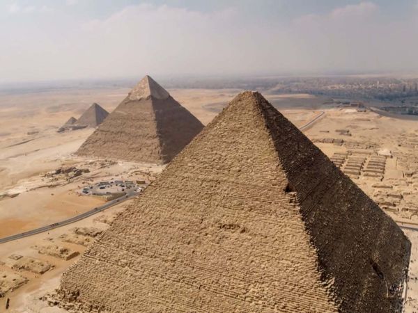The Egyptians - Saqqara: The Secret of the Buried Pyramid