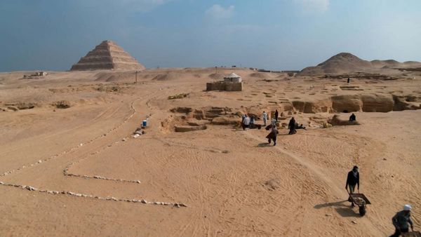 The Egyptians - The Secrets of the Pharaohs' Tombs