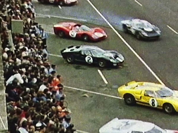 Vintage Road Racing - Ford's This Time Tomorrow
