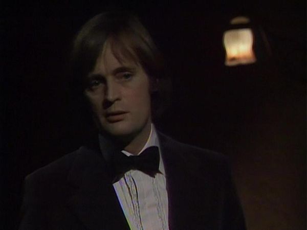 Sapphire And Steel - E3 - The Railway Station: Part 3