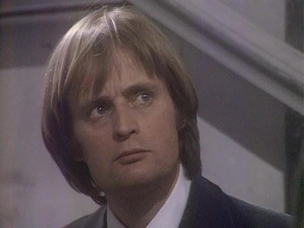 Sapphire And Steel - E7 - The Railway Station: Part 7