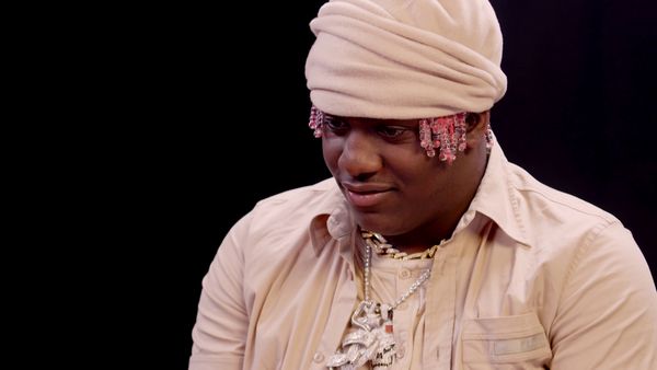 Hot Ones - Lil Yachty Has His First Experience With Spicy Wings