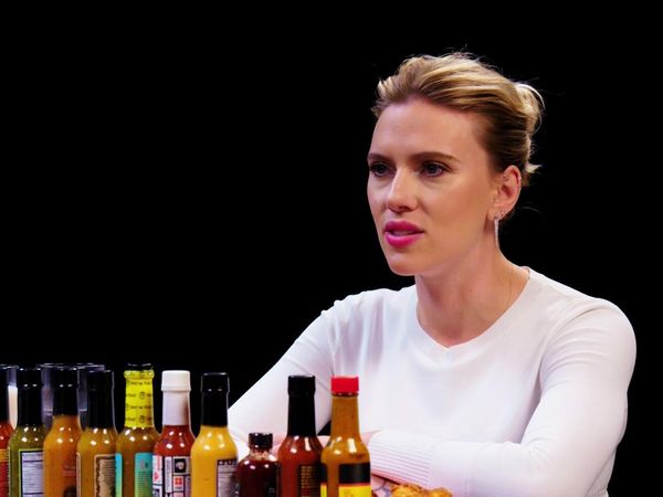 Hot Ones - Scarlett Johansson Tries to Not Spoil "Avengers" While Eating Spicy Wings