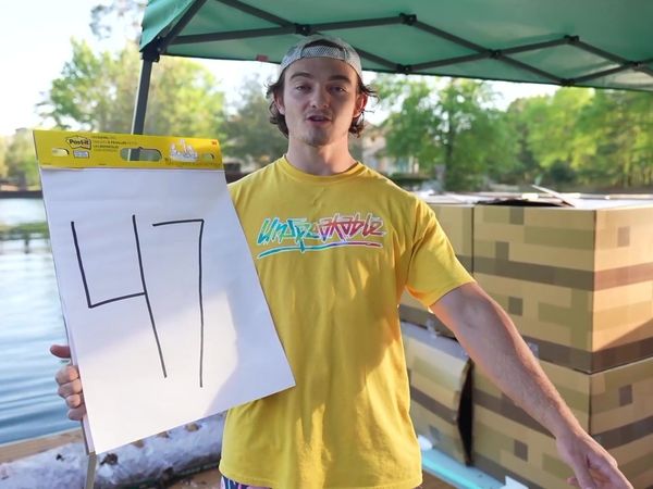 Unspeakable - I Survived 100 Days in a Minecraft House / I Survived 50 Hours Driving My School Bus