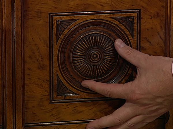 Antiques Roadshow UK - Caernarfon