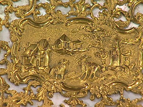 Antiques Roadshow UK - Tenby