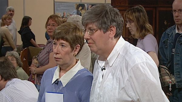 Antiques Roadshow UK - Hastings