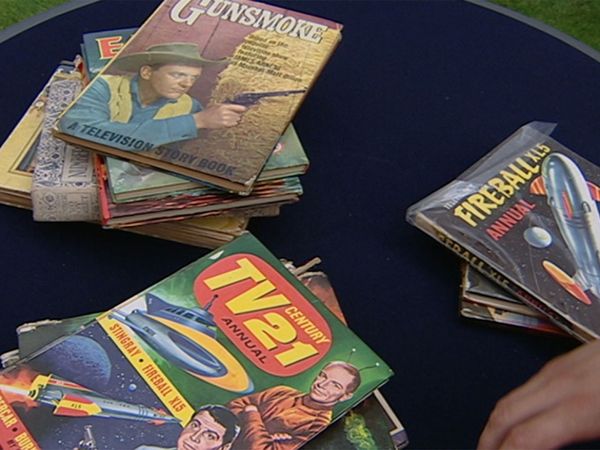 Antiques Roadshow UK - Kings College