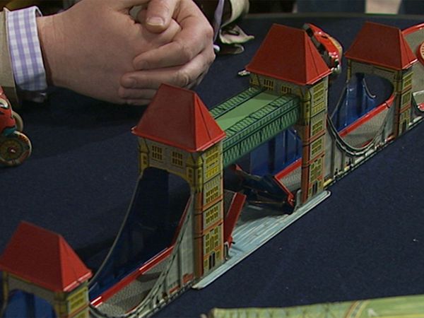 Antiques Roadshow UK - Abergavenny 2