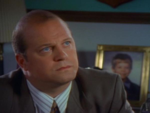 The Commish - The Commish: S4 E10 - Ghost