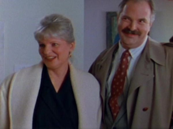 The Commish - The Commish: S4 E17 - Cry Wolfe