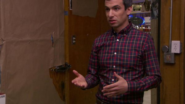 Nathan For You - Spirituosenladen / Kammerjäger / Autowaschanlage