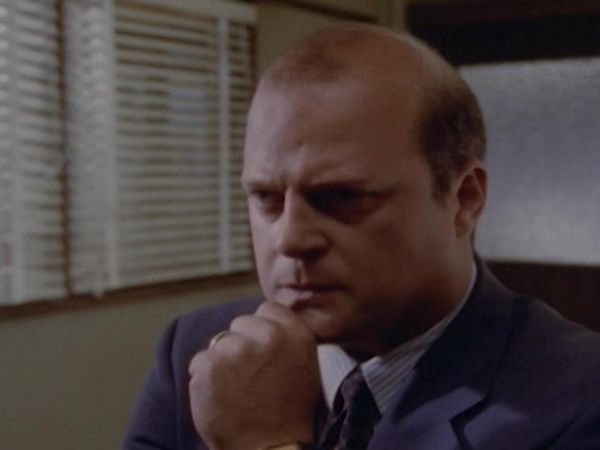 The Commish - The Commish: S5 E1 - In The Shadow Of The Gallows, Part 1