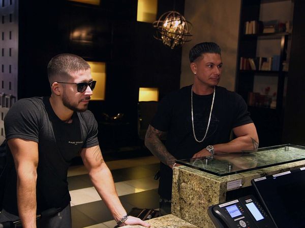 Jersey Shore Family Vacation - Gimnasio, bronceado, striptease