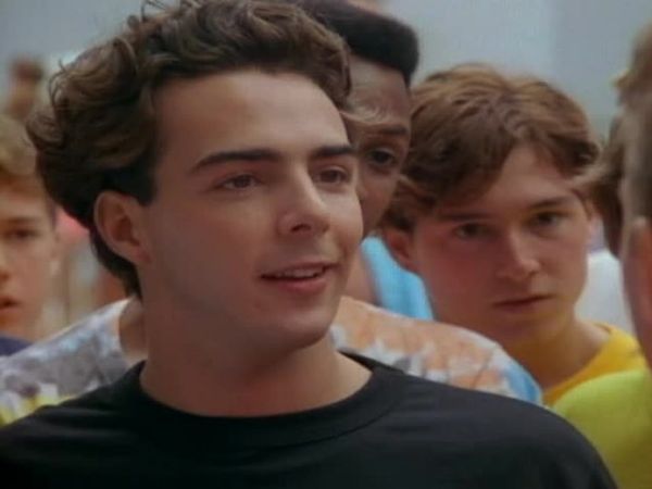 21 Jump Street - Episode 18: Awomp-Bomp-Aloobomb, Aloop Bamboom