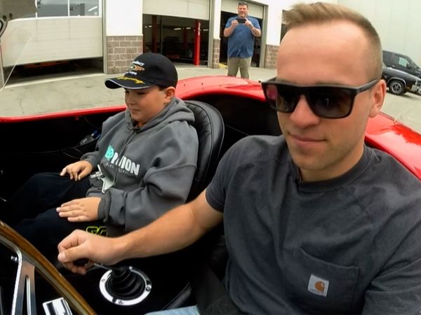 Legendary Motorcar - Chassis Hunting at SEMA and Kid Gets a Cobra Ride