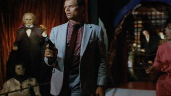 Hunter - Hunter: S2 E5 - Killer In The Halloween Mask