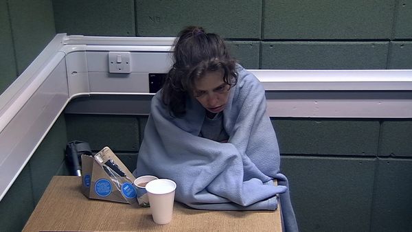 24 Hours in Police Custody - Left for Dead