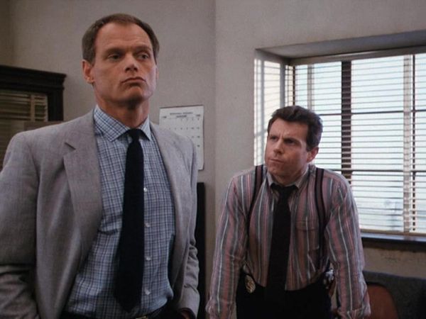 Hunter - Hunter: S2 E17 - 62 Hrs. Of Terror