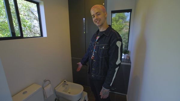 MTV Cribs - Travis Mills/ Marsai Martin/ Christian Siriano