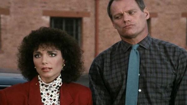 Hunter - Hunter: S3 E1 - Overnight Sensation