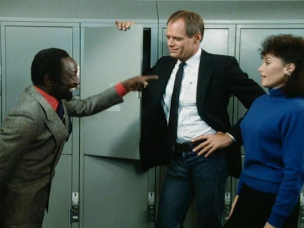 Hunter - Hunter: S3 E8 - Love, Hate And Sporty James