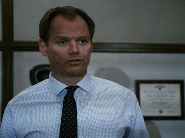 Hunter - Hunter: S3 E17 - Any Second Now