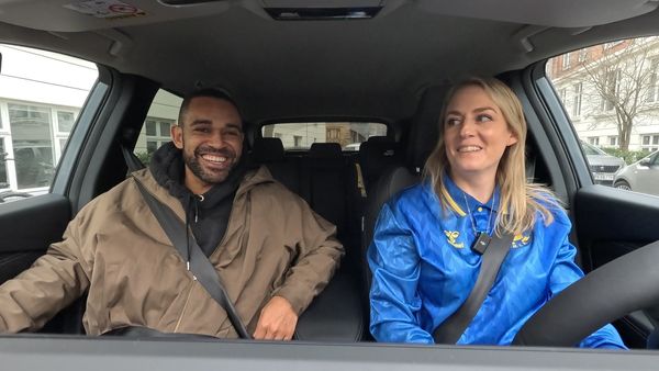 Blå/gul carpool - Kevin Mensah