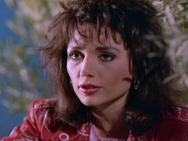 Hunter - Hunter: S4 E14 - Naked Justice, Part 1