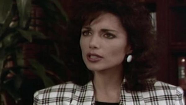 Hunter - Hunter: S4 E21 - Murder He Wrote