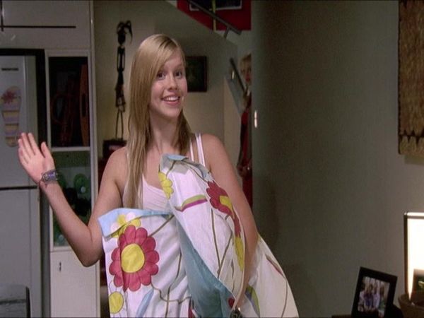 H2O: Just Add Water - Party Girls