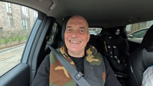 Blå/gul carpool - Peter Tanev