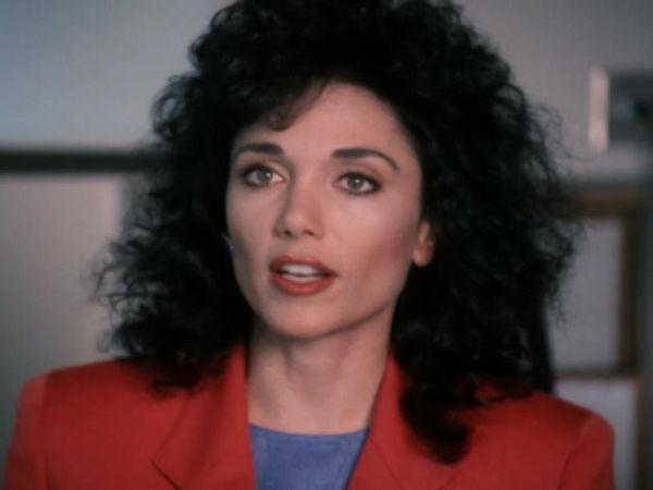 Hunter - Hunter: S5 E18 - Code 3