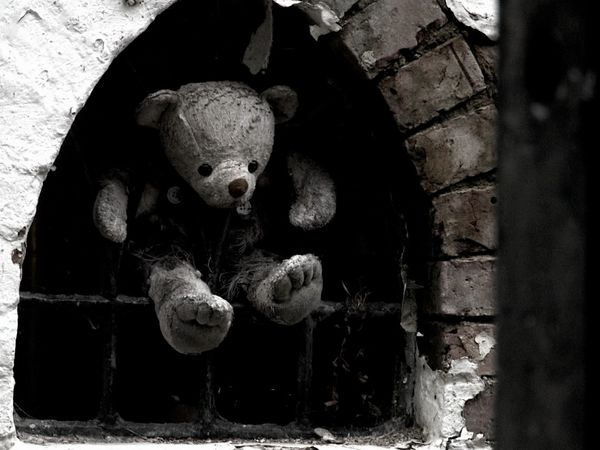 Most Haunted - The Moat House Part 1
