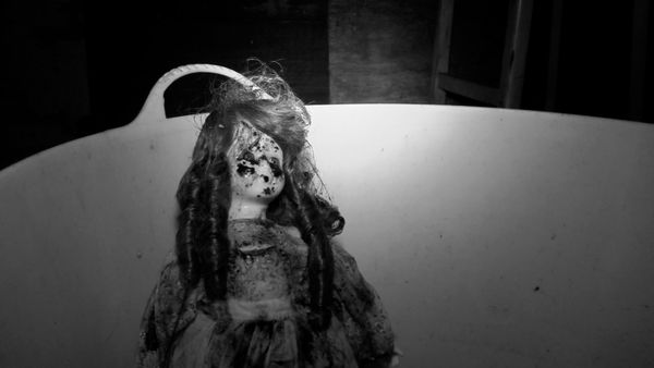 Most Haunted - The Moat House Part 2
